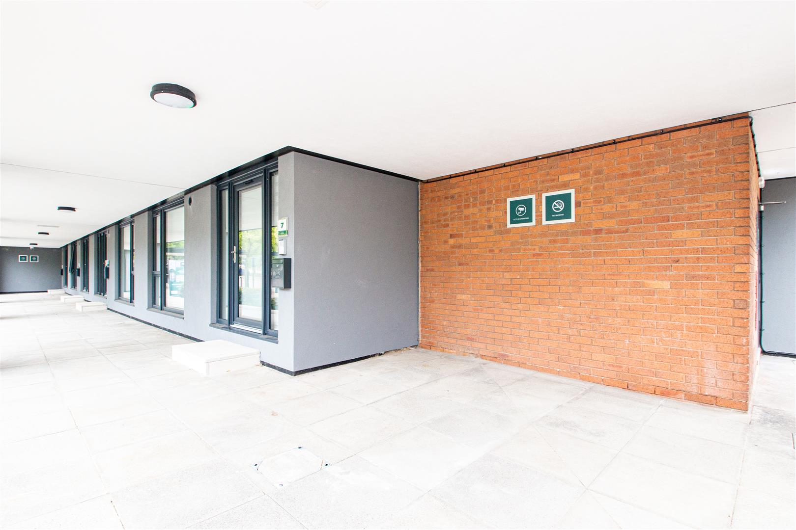 Silbury Boulevard, Milton Keynes